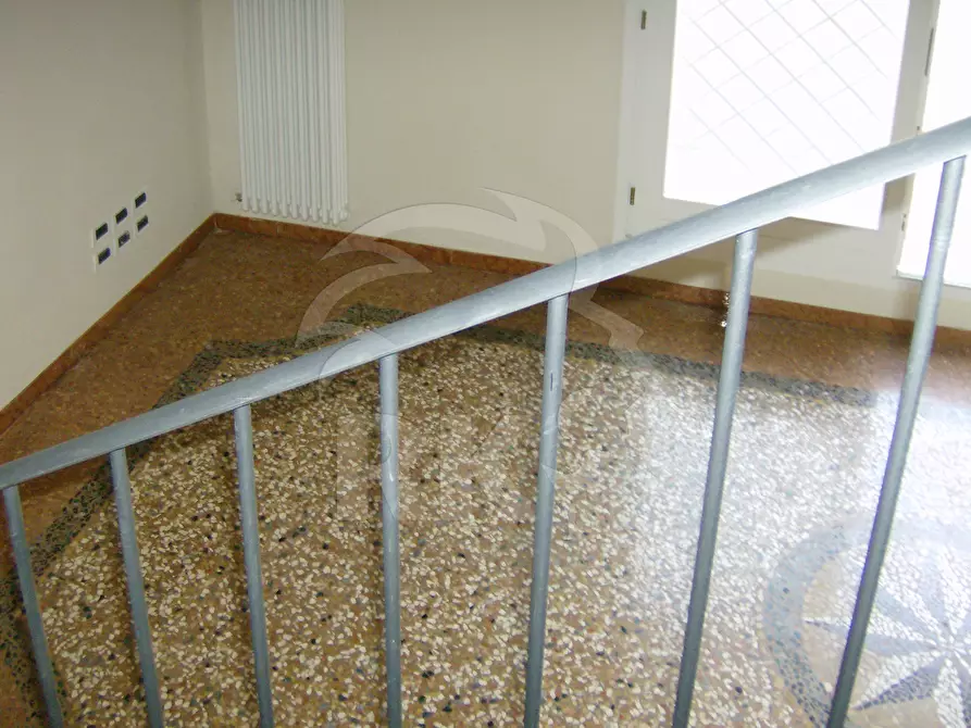 Immagine 14 di Villa in vendita  in Via Dotti 16 a Bologna