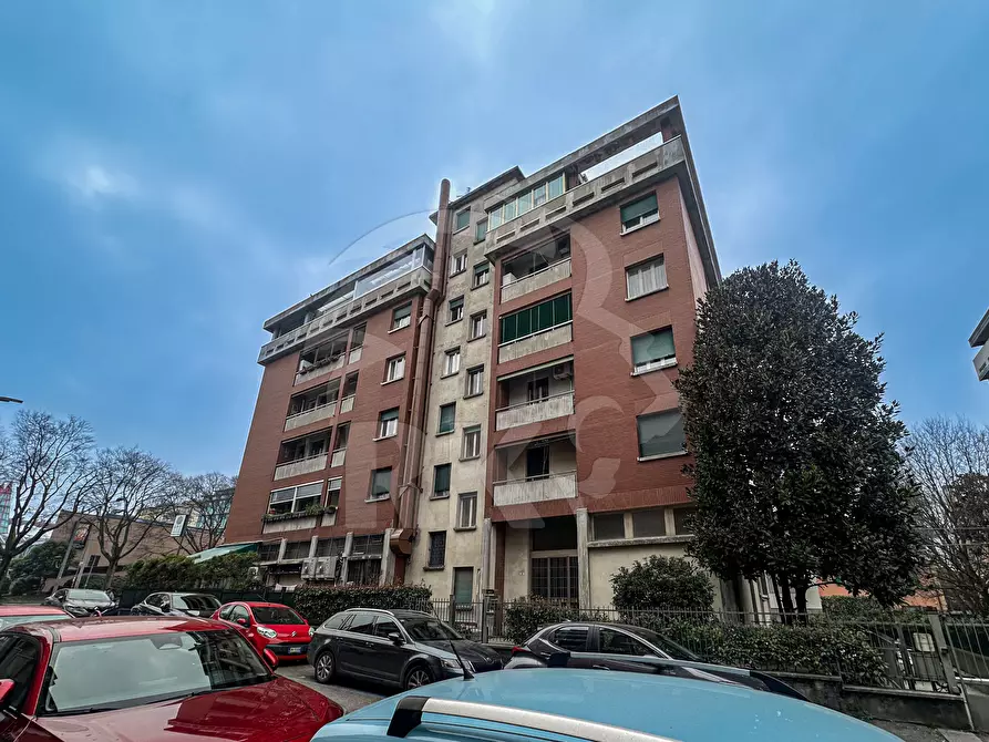 Immagine 2 di Quadrilocale in vendita  in Via Ferruccio Magnani 4 a Bologna