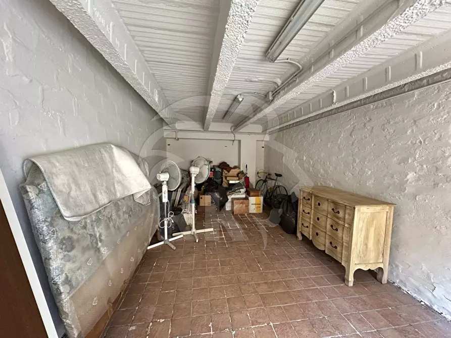 Immagine 4 di Garage in vendita  in Via Reggio Emilia 6 a Bologna