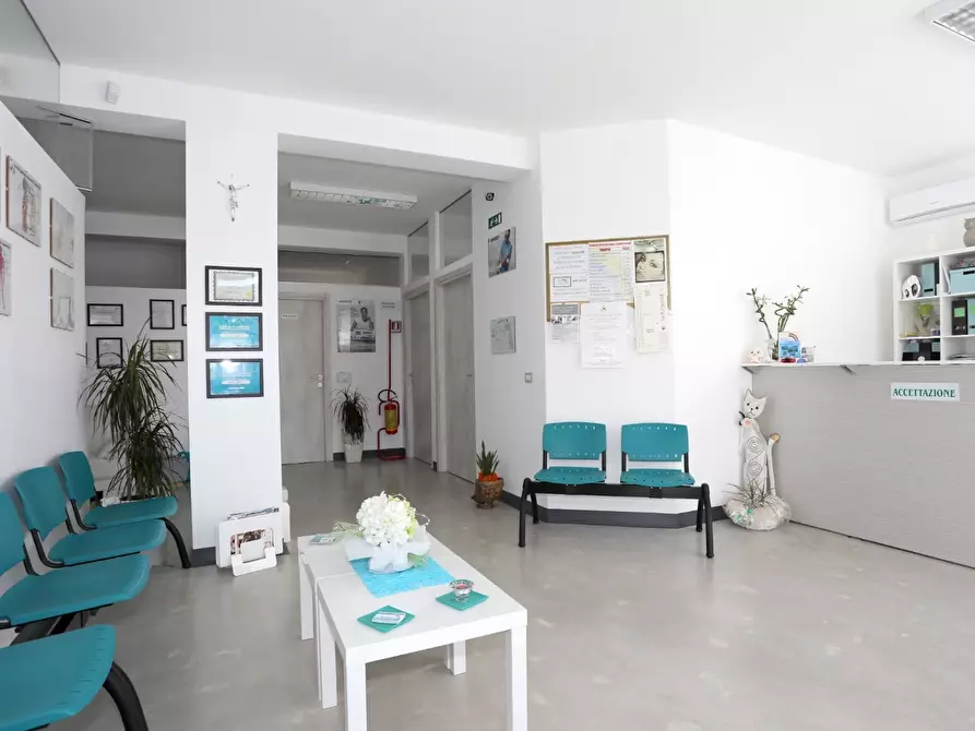 Immagine 7 di Ufficio in affitto  in Via Umberto 396a a Canicattini Bagni