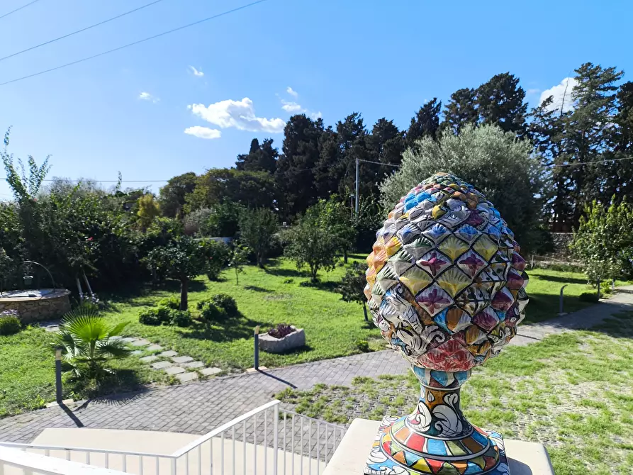 Immagine 30 di Villa in vendita  a Siracusa