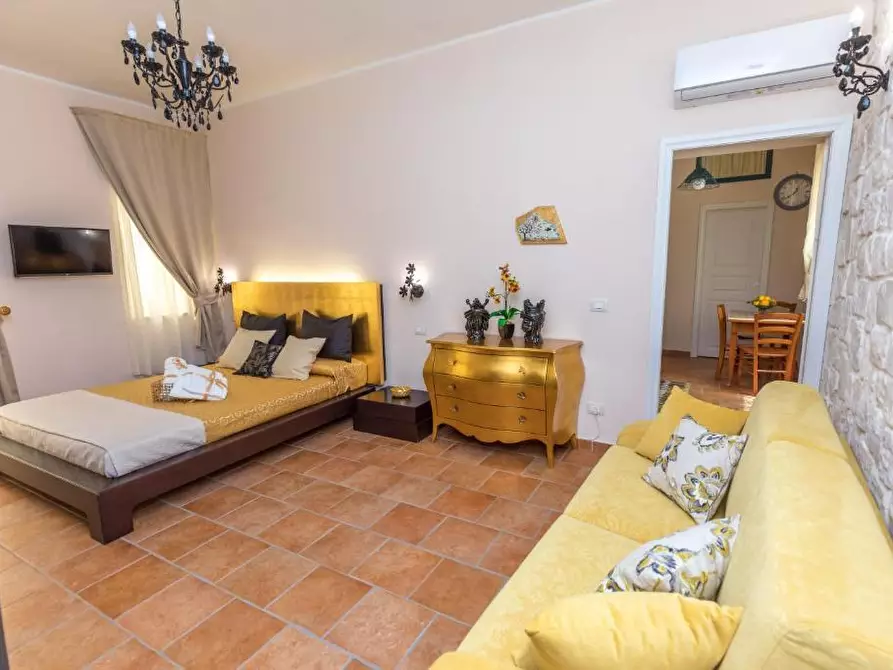 Immagine 11 di Casa indipendente in vendita  in Lungomare di Levante Elio Vittorini 20 a Siracusa