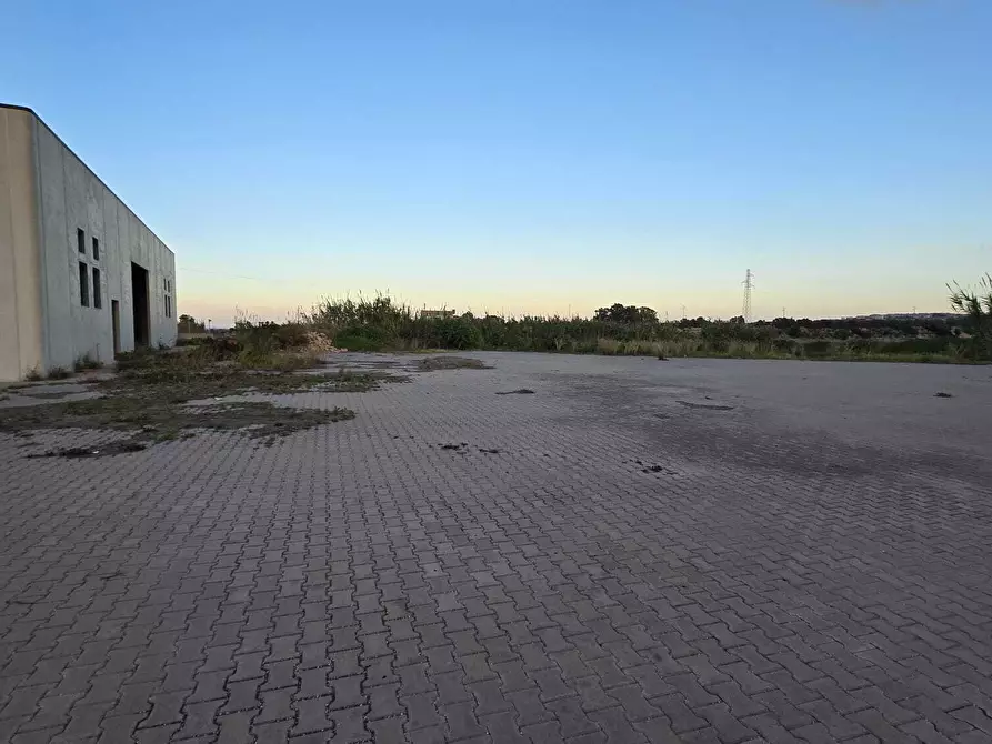 Immagine 5 di Capannone industriale in vendita  in Contrada Targia snc a Siracusa