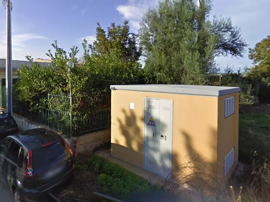 Immagine 4 di Locale commerciale in vendita  in SR3 18 a Siracusa