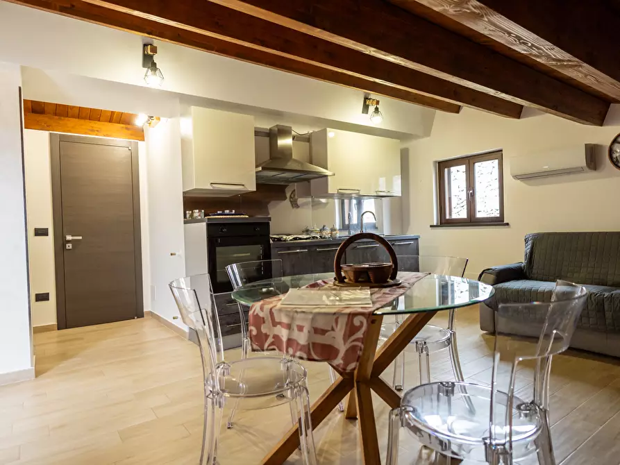 Immagine 83 di Villa in vendita  in Via Vincenzo Bellini 163 a Piedimonte Etneo