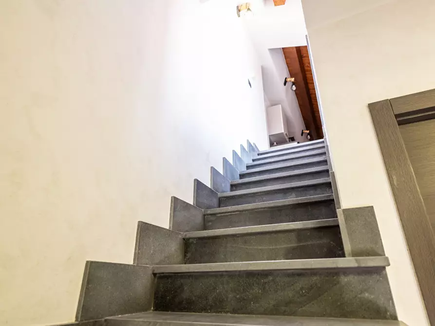 Immagine 79 di Villa in vendita  in Via Vincenzo Bellini 163 a Piedimonte Etneo