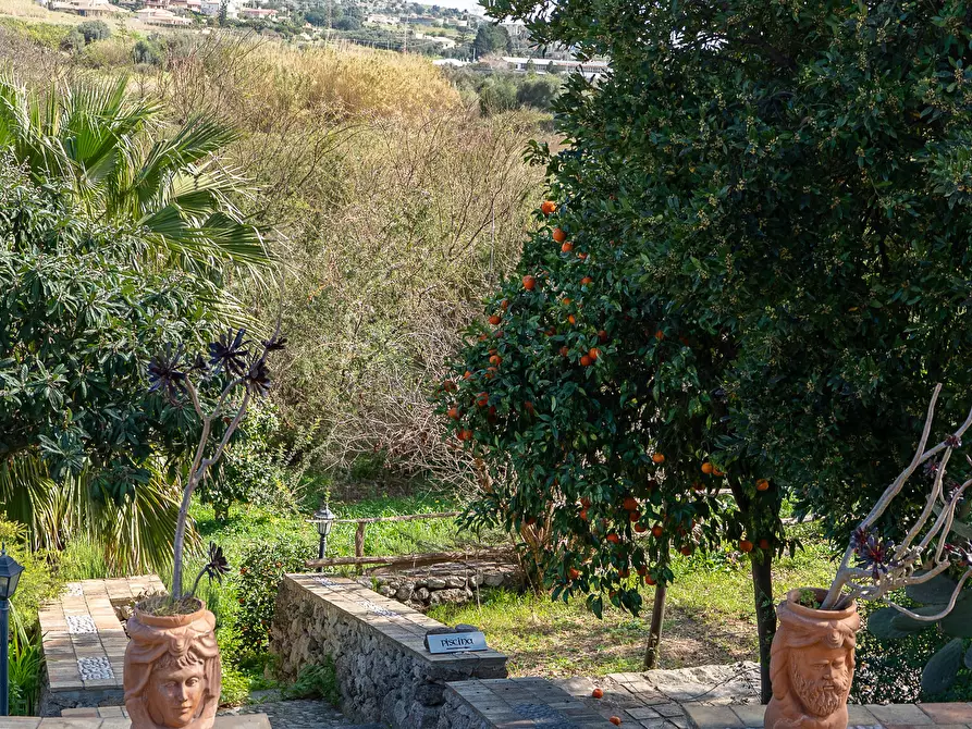 Immagine 47 di Villa in vendita  in Via Priamo 10 a Siracusa