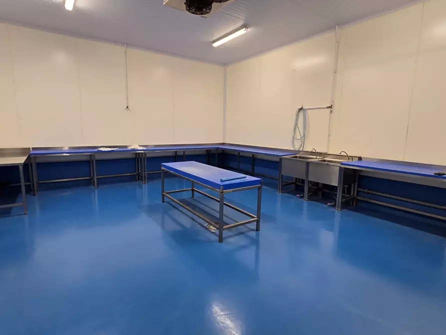 Immagine 4 di Capannone industriale in vendita  in Via Malta 100 a Siracusa