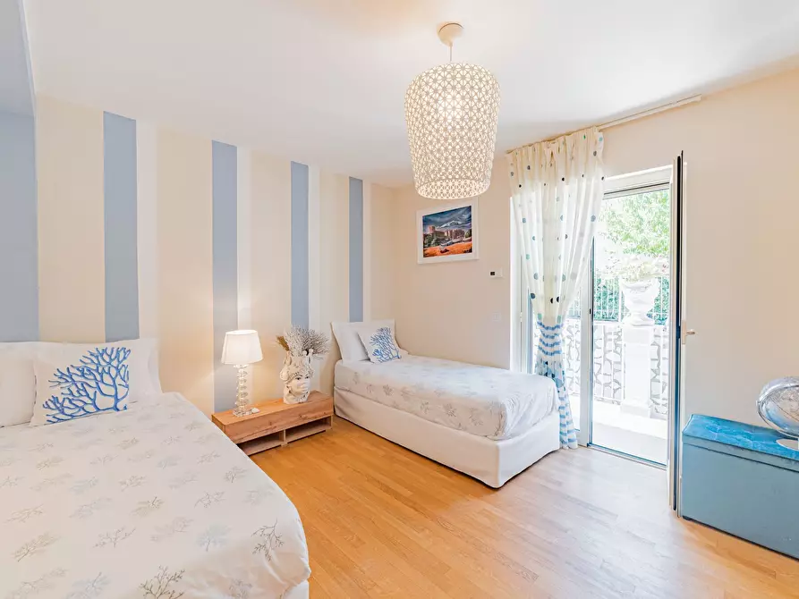 Immagine 35 di Villa in vendita  in Contrada Mastrissa 1000 a Taormina