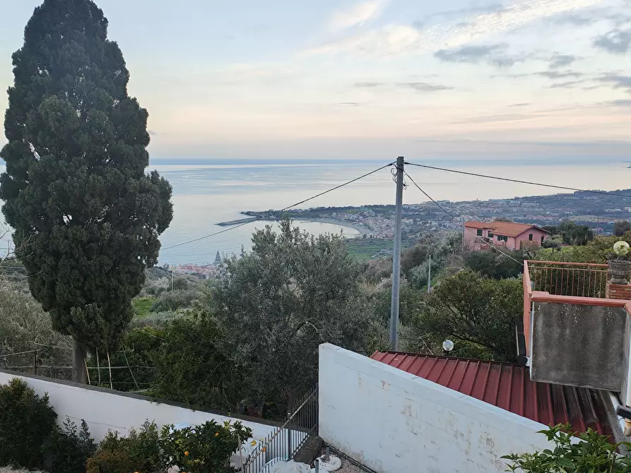 Immagine 68 di Villa in vendita  in SP10 41 a Taormina