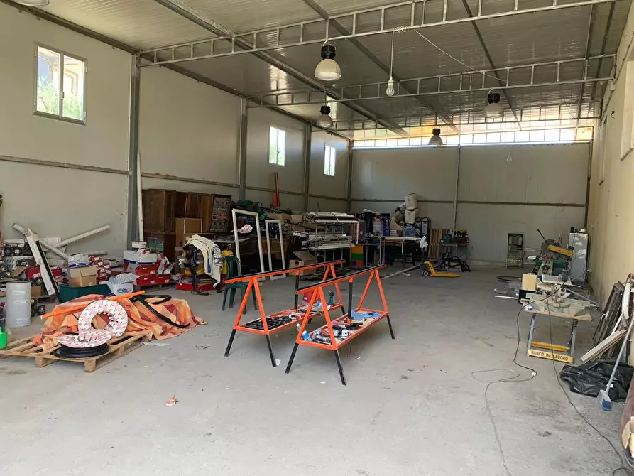 Immagine 5 di Capannone industriale in vendita  in Via Jonica 30 a Siracusa