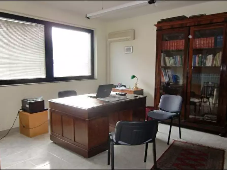 Immagine 13 di Ufficio in vendita  in viale teracati 39 a Siracusa