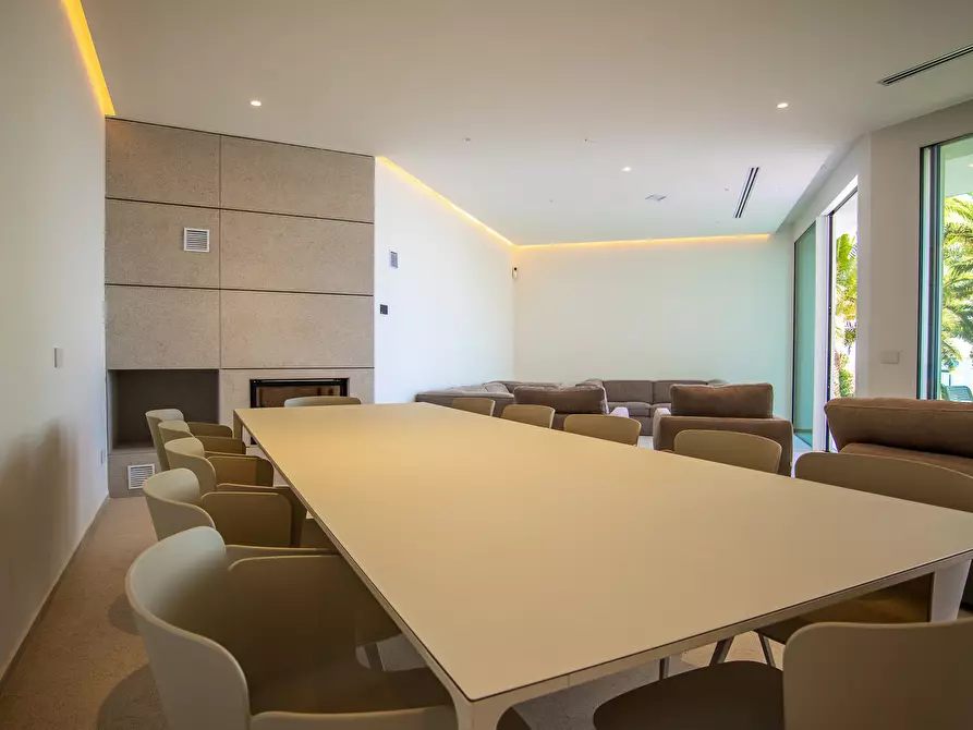 Immagine 71 di Albergo/B&B/Residence in vendita  in Via La Maddalena 35 a Siracusa