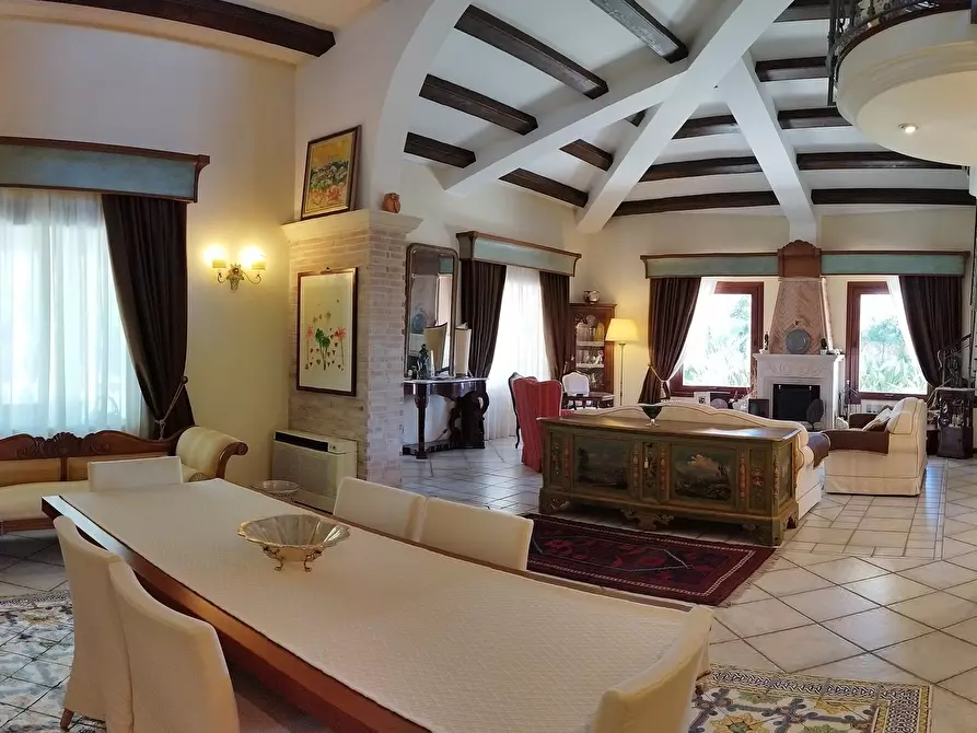 Immagine 41 di Villa in vendita  in Strada Tremmilia 143 a Siracusa