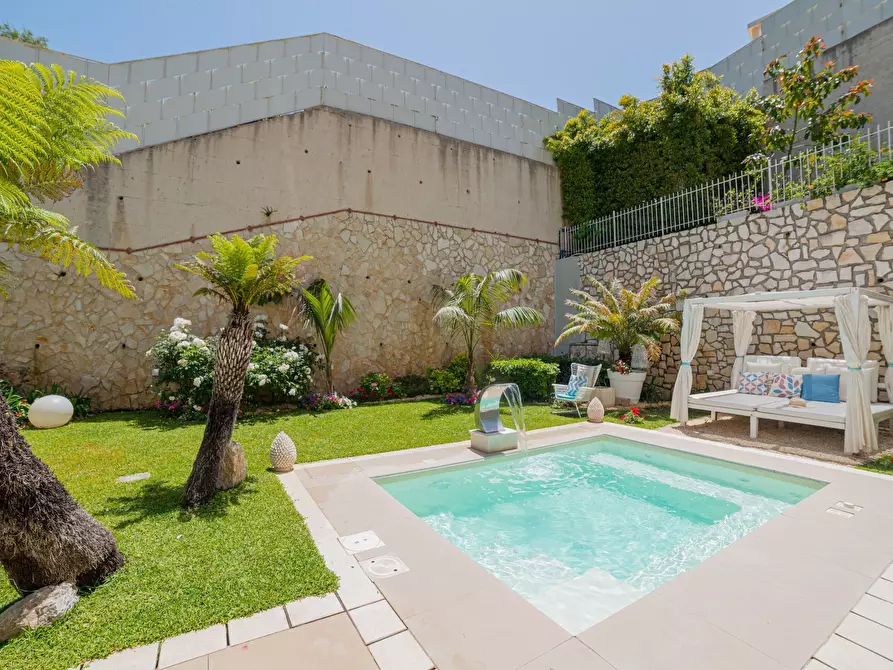 Immagine 16 di Appartamento in vendita  in Contrada Mastrissa 1000 a Taormina