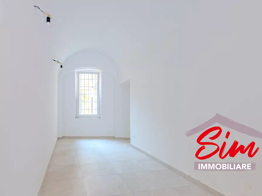 Immagine 8 di Locale commerciale in affitto  in Corso Cavour snc a Trino Vercellese