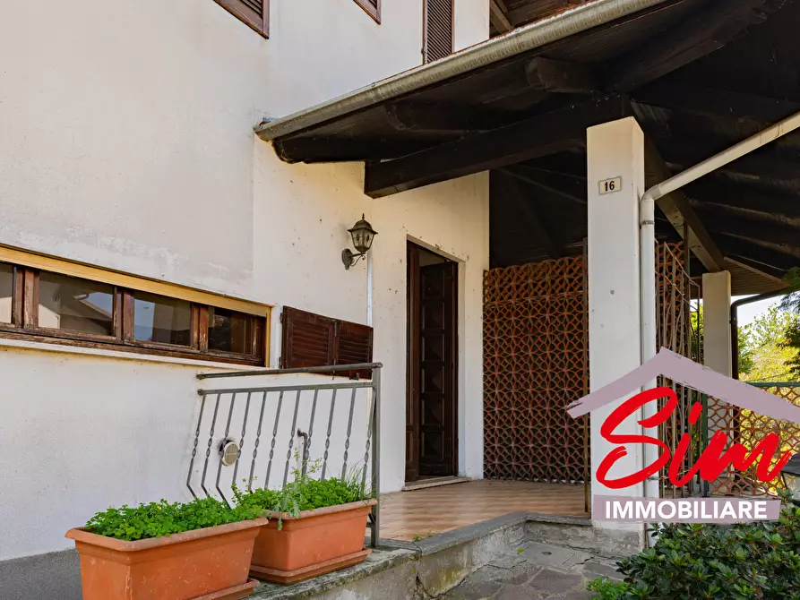 Immagine 4 di Villa in vendita  in Via C. Minoretti snc a Carpignano Sesia