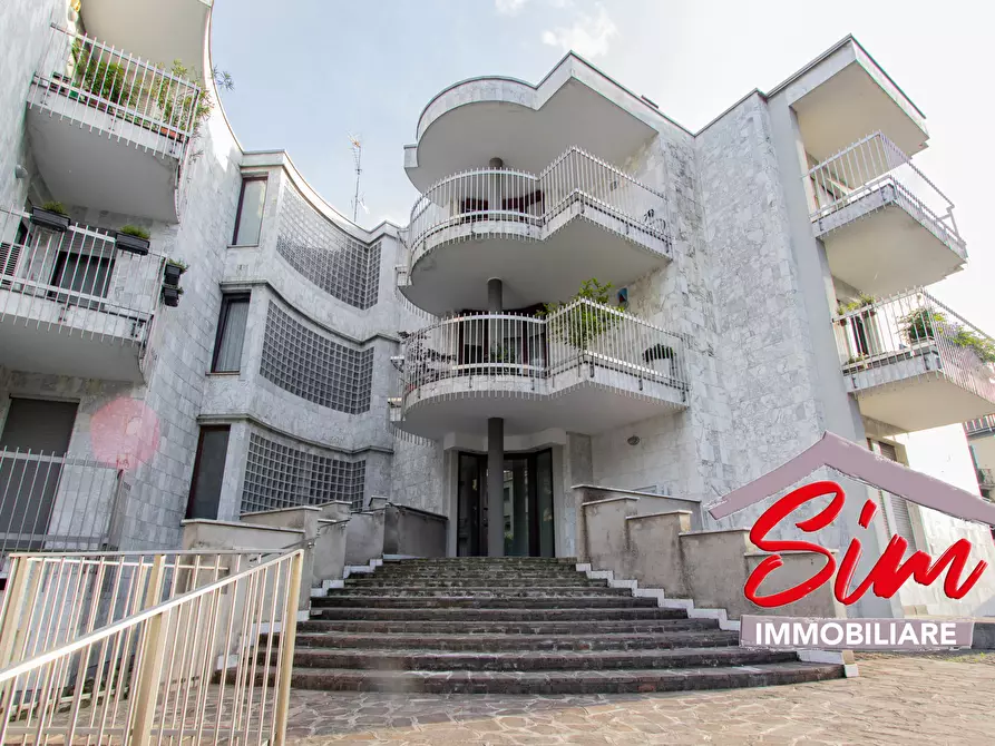 Immagine 35 di Attico in vendita  in Via Solferino snc a Novara