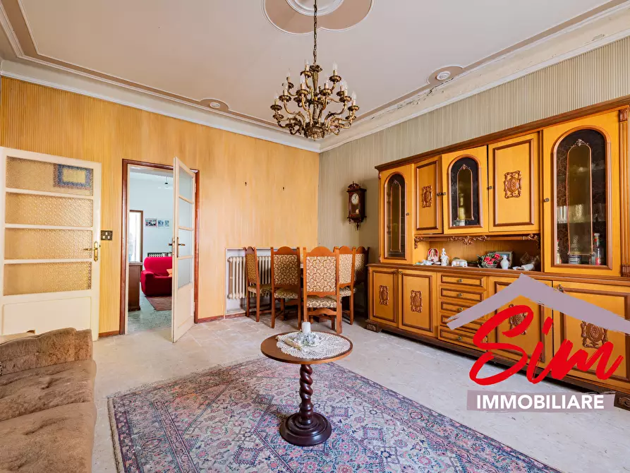 Immagine 8 di Casa bifamiliare in vendita  in Via Cavour sn a Borgolavezzaro