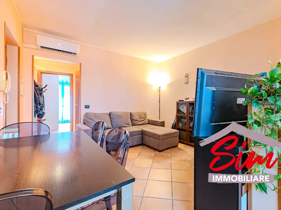 Immagine 10 di Bilocale in vendita  in Viale Volta snc a Novara