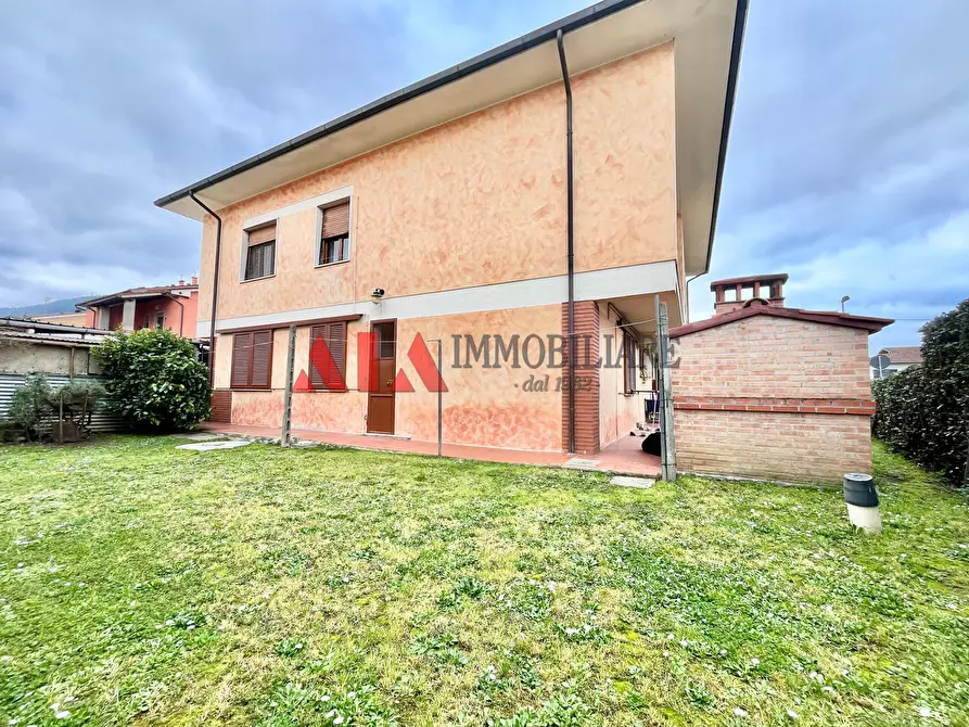 Immagine 28 di Villa in vendita  in Via Sarzanese Valdera a Buti