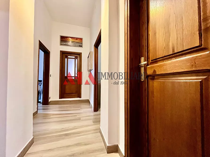 Immagine 17 di Pentalocale in vendita  in Via Indipendenza a Livorno