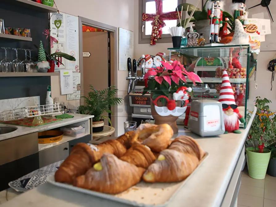 Immagine 35 di Bar / Ristorante in vendita  a Arcugnano
