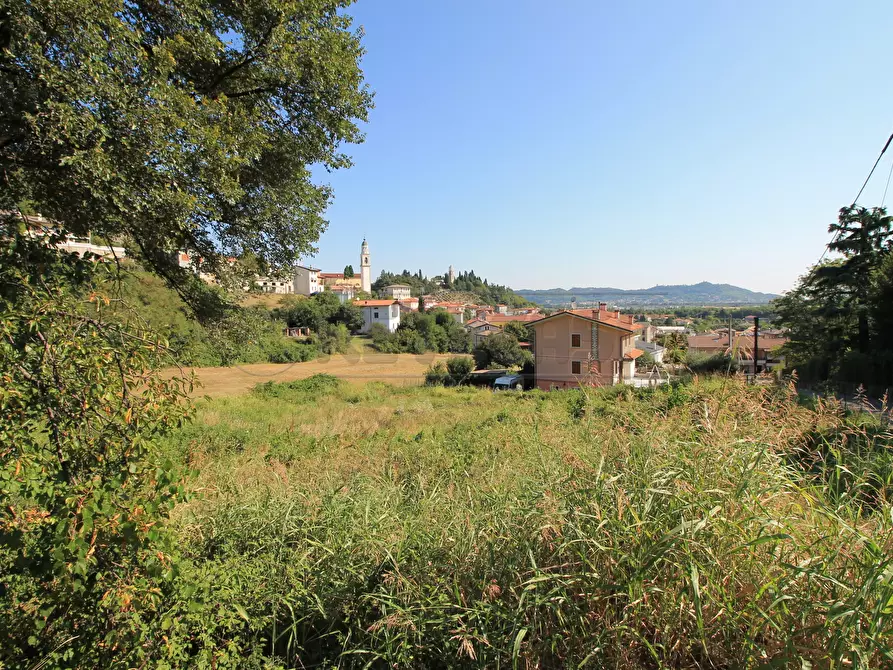 Immagine 1 di Terreno edificabile in vendita  in Via Montello 1 a Montorso Vicentino