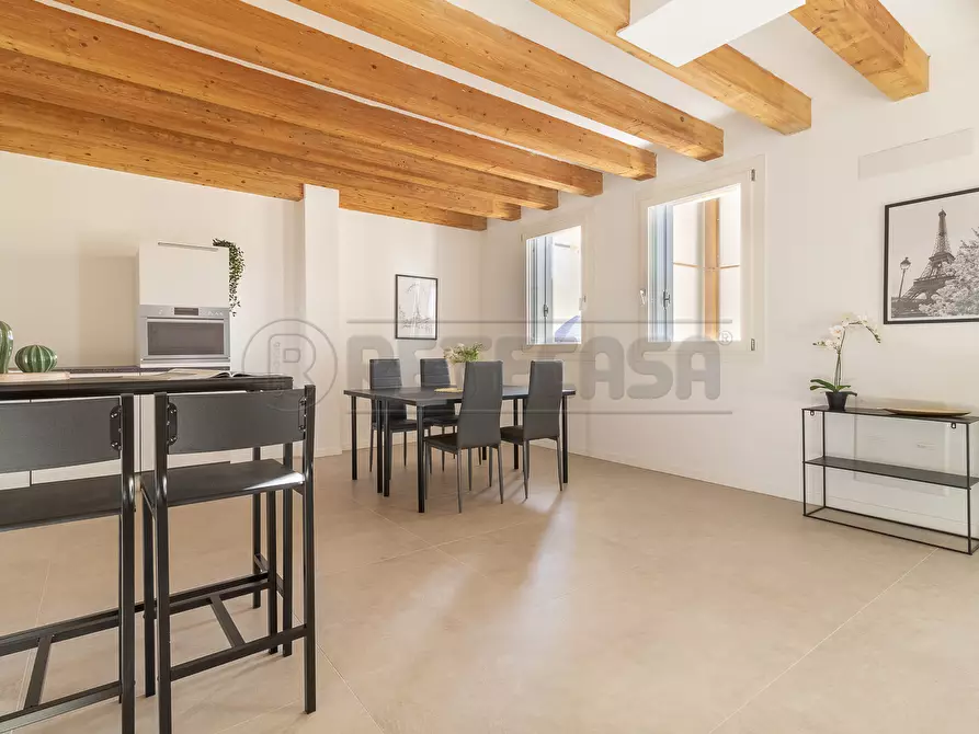 Immagine 4 di Bilocale in vendita  in Via Zuccola 37 a Bolzano Vicentino