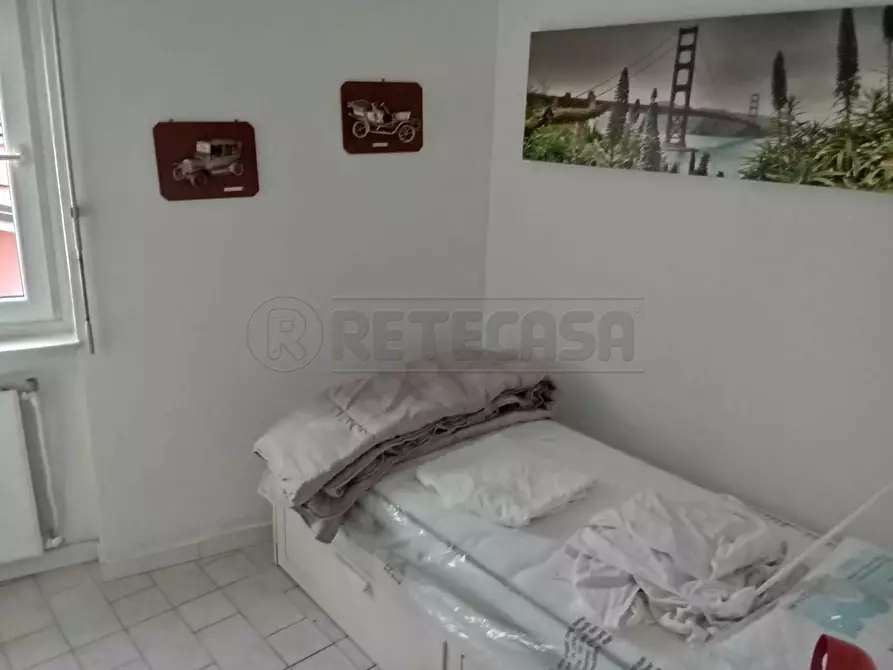 Immagine 12 di Trilocale in affitto  in via Gaffurio 15 a Bergamo