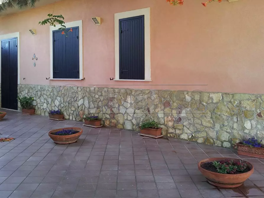 Immagine 7 di Villa in vendita  in contrada spagnola snc a Marsala
