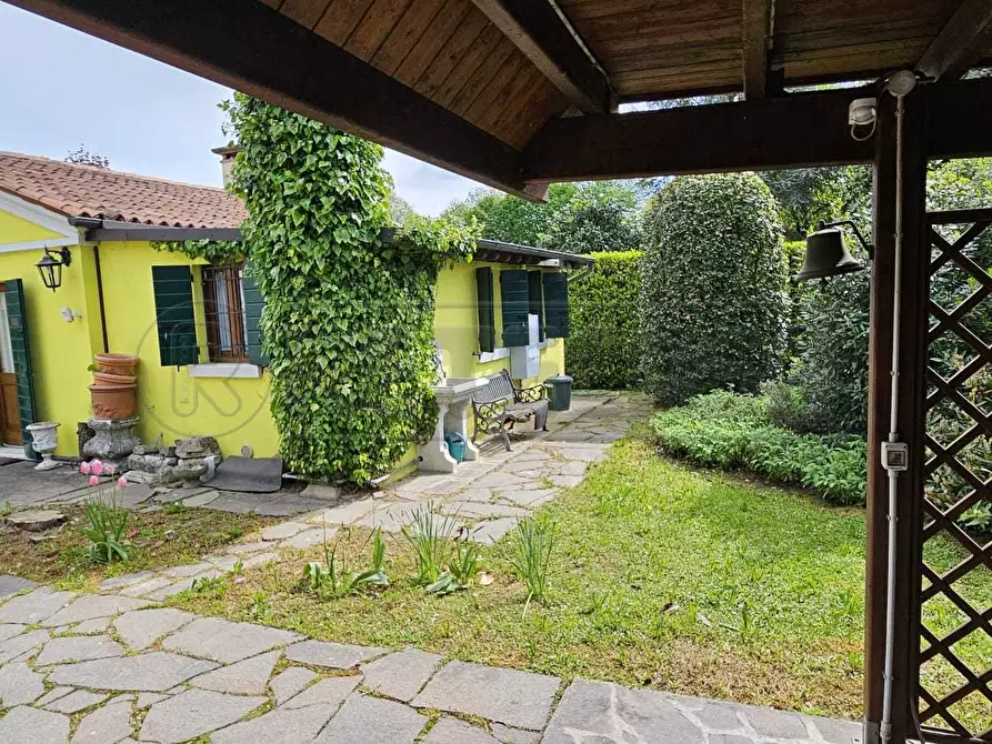 Immagine 69 di Villa in vendita  a Mirano