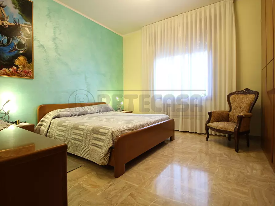 Immagine 10 di Bilocale in vendita  in Viale Pietro Ceccato 50 a Montecchio Maggiore