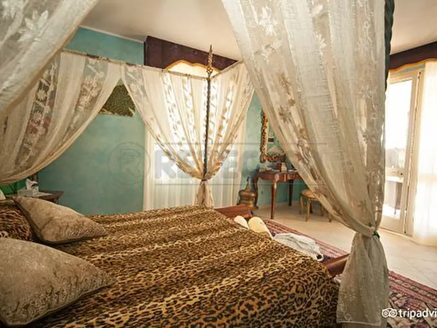 Immagine 33 di Villa in vendita  a Castelvetrano