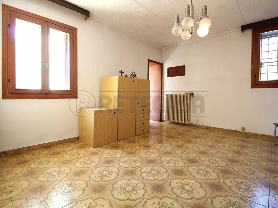 Immagine 6 di Rustico / casale in vendita  in Via Trento e Trieste 2 a Zermeghedo