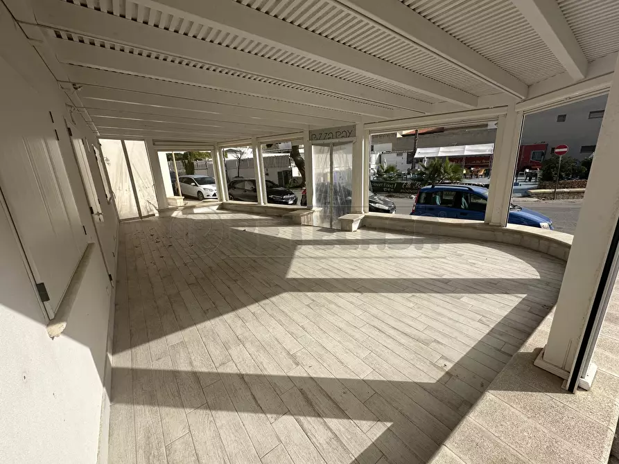 Immagine 5 di Pizzeria / Pub in vendita  a Campobello Di Mazara