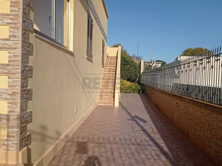 Immagine 5 di Villetta a schiera in vendita  a Castelvetrano