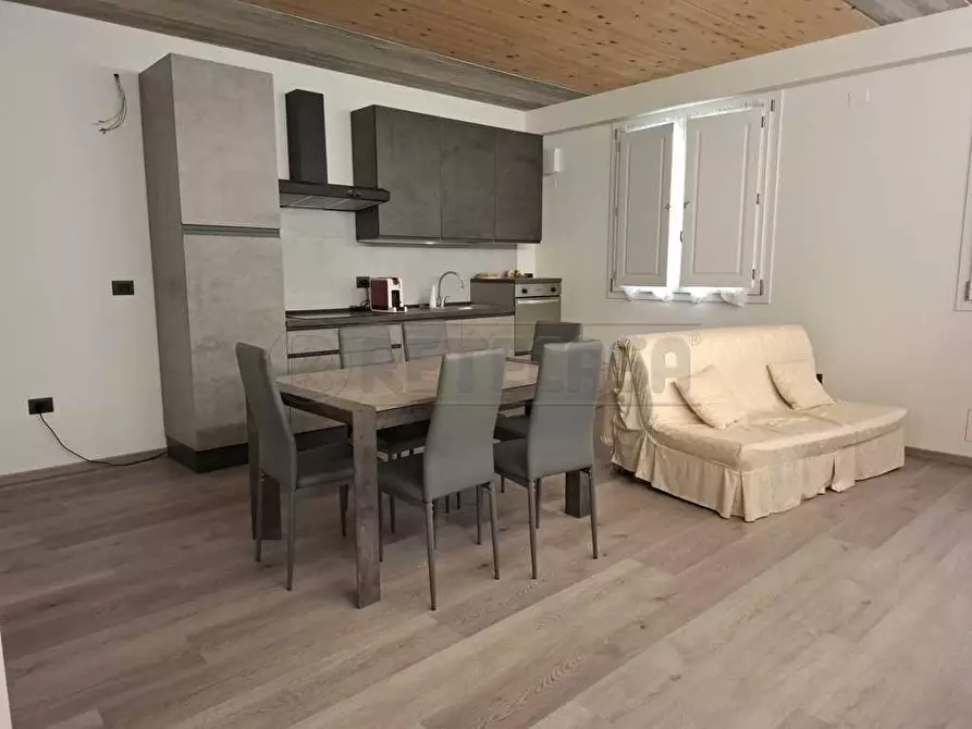 Immagine 2 di Bilocale in affitto  in Via Giosuè Carducci a Bondeno