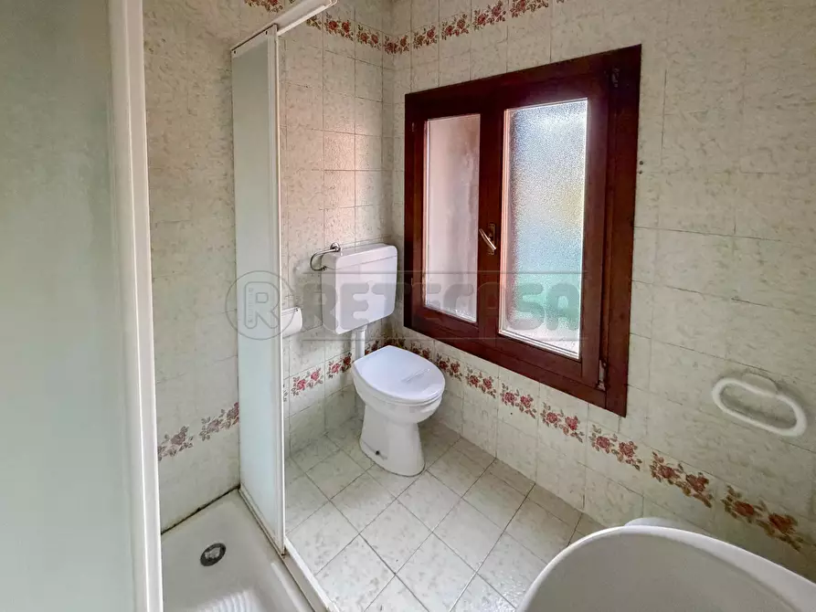 Immagine 19 di Rustico / casale in vendita  in Via Valle a Sovizzo