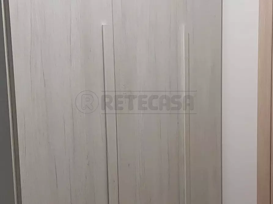 Immagine 8 di Bilocale in affitto  in Viale Carlo III a Caserta