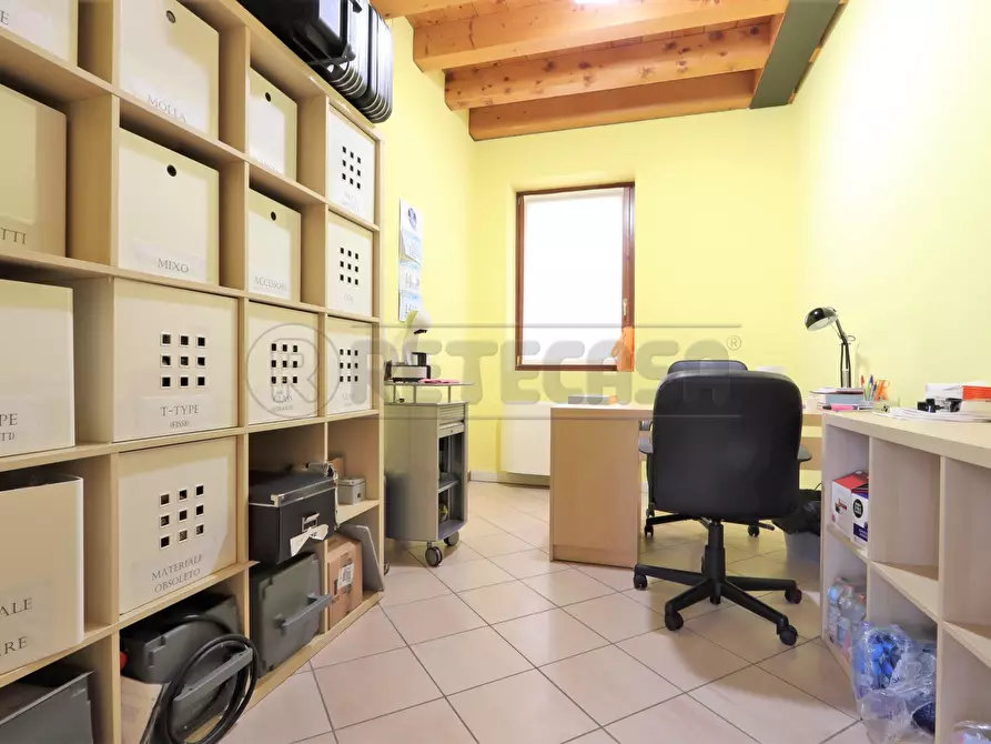 Immagine 7 di Ufficio in vendita  in Via Municipio a Longare