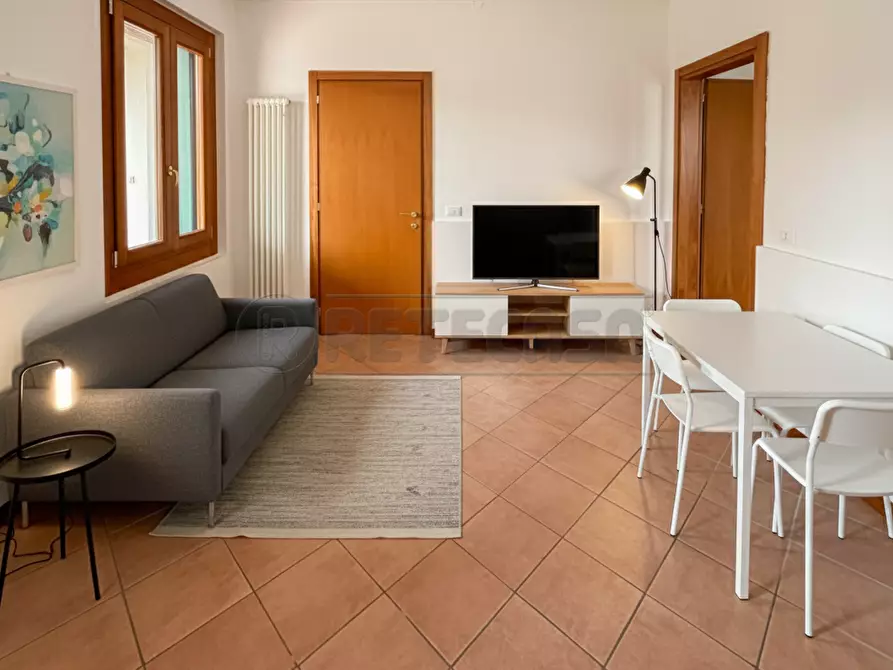 Immagine 6 di Appartamento in vendita  in Via Brenta a Creazzo
