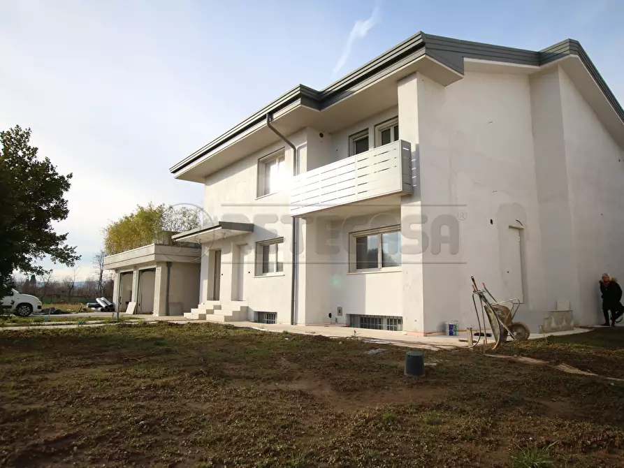 Immagine 48 di Porzione di casa in vendita  a Caldogno