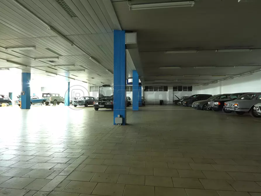 Immagine 31 di Locale commerciale in affitto  in Via Giovanni Battista Quadri 72 a Vicenza