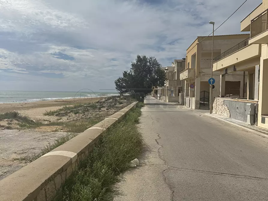 Immagine 30 di Villetta a schiera in vendita  a Campobello Di Mazara