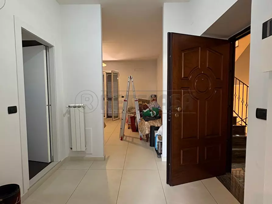 Immagine 40 di Pentalocale in vendita  a Marcianise