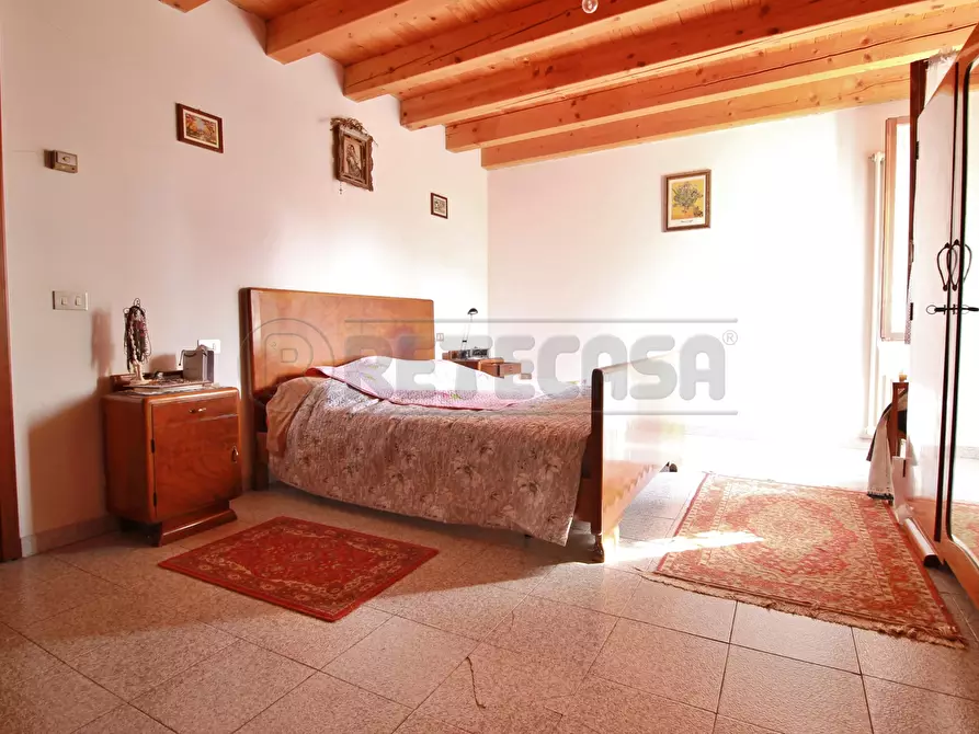 Immagine 6 di Casa semindipendente in vendita  in Via Marangoni 57 a Zermeghedo