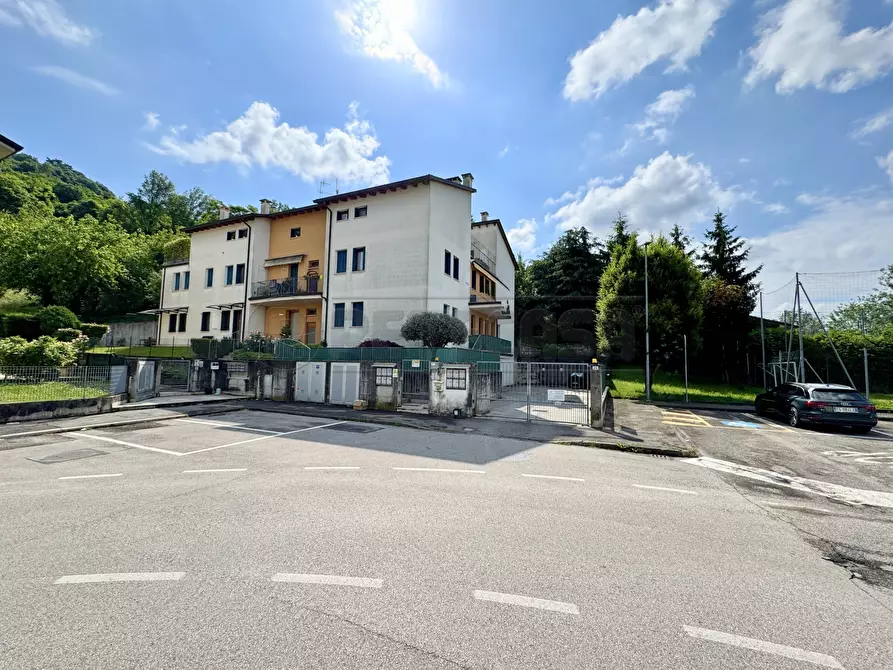 Immagine 1 di Bilocale in vendita  in via palladio 27 a Castelgomberto