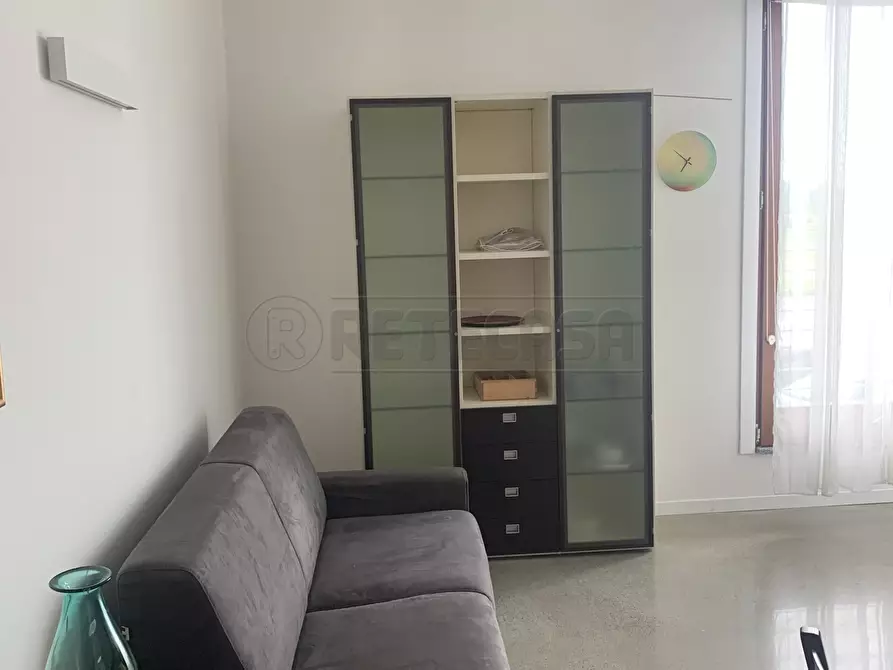 Immagine 8 di Bilocale in affitto  a Orio Al Serio