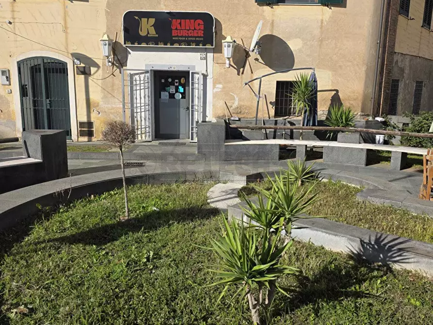 Immagine 3 di Pizzeria / Pub in vendita  a Mercato San Severino